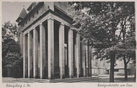 Das Kant-Grabmal am Königsberger Dom